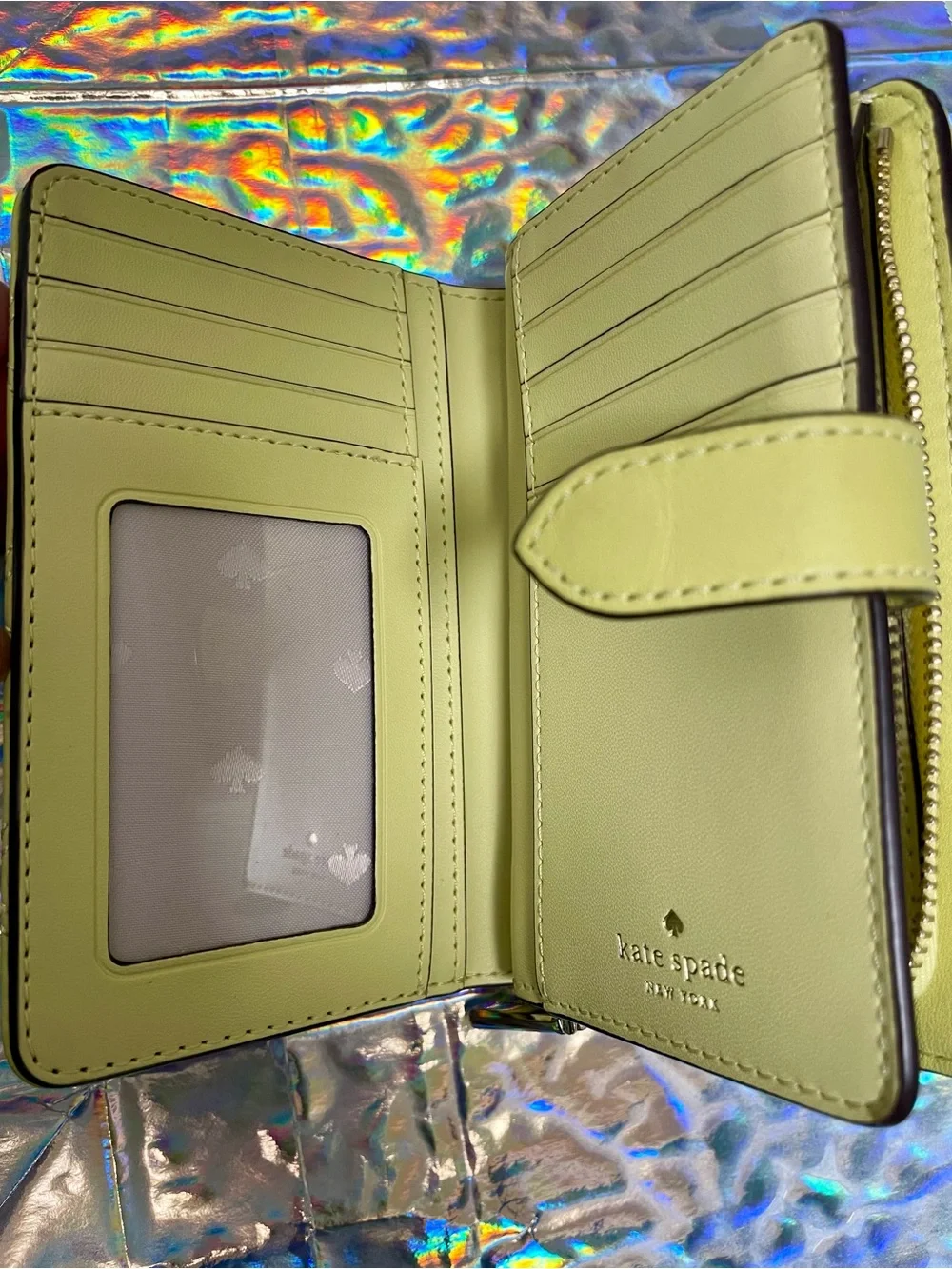 Kate Spade Natalia Quilted Leather Medium Bifold Wallet Lime Green Like New